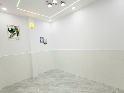 Bán gấp nhà gò dầu tân phú gần chợ tân hương 56m2,hẻm 4m 2tầng nhỉnh 5 tỷ 4