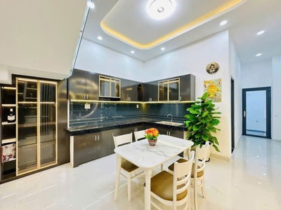 Bán Nhà Hẻm Xe Hơi, Âu Dương Lân Q.8, Ngang 4.3m, Giá Chỉ 6.6 Tỷ 2