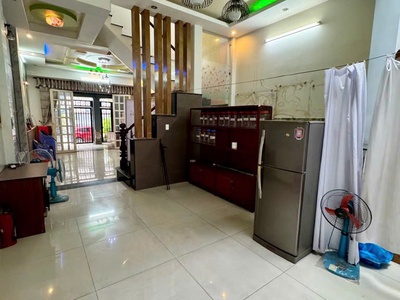 Siêu phẩm  2 tầng 110m2- đường 16m-kdc đại hai giá chỉ nhỉnh 6.65 đồng  nhà 1 trệt 1 lầu 4 pn-3wc- 1