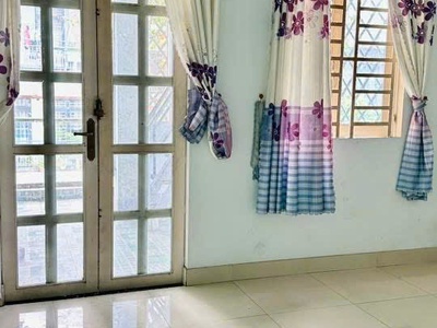 Cần bán gấp kdc đại hải dt 4m x 16,3m giá. 5,8 tỷtrệt, 2 lầu, 4 phòng ngủ, 4 wc 1
