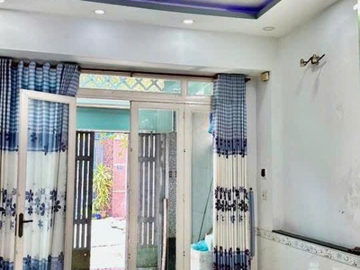 Cần bán gấp kdc đại hải dt 4m x 16,3m giá. 5,8 tỷtrệt, 2 lầu, 4 phòng ngủ, 4 wc 3