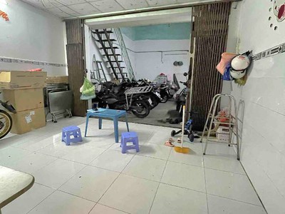 Mặt tiền bình trị đông - ngay cạnh bên lê văn quới - khu vực kinh doanh sầm uất - 161m - dòng tiền 0