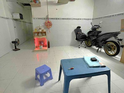Mặt tiền bình trị đông - ngay cạnh bên lê văn quới - khu vực kinh doanh sầm uất - 161m - dòng tiền 1