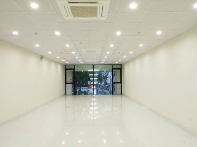 Mặt Phố Lạc Long Quân Mặt Tiền 9.5M 8 Tầng Thang Máy Có Hầm 80 Tỷ 4