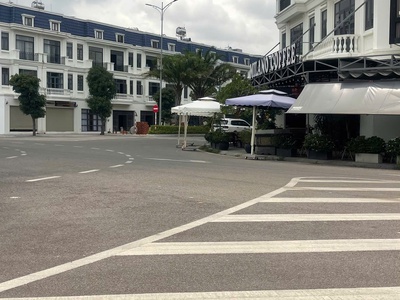 Chính Chủ bán Shophouse khu đô thị Hưng Định City - trung tâm TP An Nhơn, Bình Định. 0