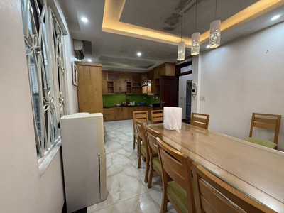 Biệt thự sân vườn-mặt ngõ ô tô-gần hồ-full nội thất-ở ngay-160M 5T 17xTỶ-Bồ Đề Long Biên 2
