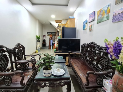 Bán nhà mặt ngõ 61 Bằng Liệt, 30m2, ô tô vào nhà, 7.5 tỷ 0