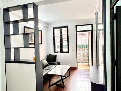  căn hộ đẹp đường láng   tầng 2   68m    2pn, 2wc   full nội thất   chỉ 2.6 tỷ 0