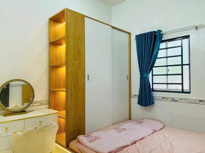 Hẻm xe hơi đối diện bệnh viện quận 12 nhà 3 tầng dt 41m2 ,4pn,3wc 4