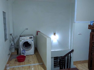 Nhà dân xây btct - ngõ ô tô đỗ  - gần phố- giá 6.x tỷ. 4