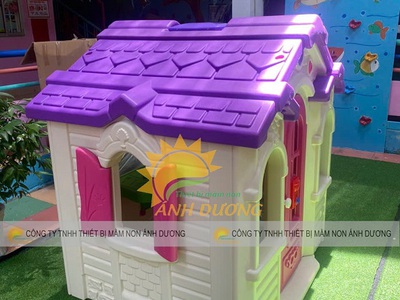 Nhà chơi cổ tích hình ngôi nhà, nhà chơi cổ tích mầm non 4