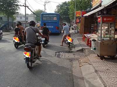 Bán nhà mặt tiền nguyễn ảnh thủ   ngay cổng kcn, hiệp thành, q12 1