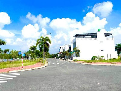 Bán nhanh lô đất nền nằm ngay Vành Đai 4 - liền kề Vsip 3. Sở hữu ngay 1