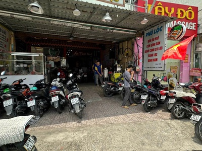Nguyên căn mặt tiền đường Lê Trọng Tấn - 2 căn liền kề 0