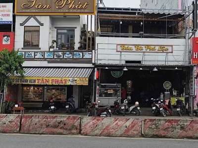 Nguyên căn mặt tiền đường Lê Trọng Tấn - 2 căn liền kề 2