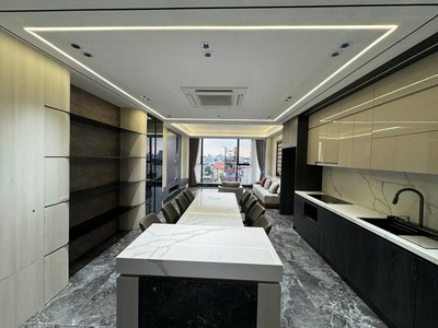 Cần bán nhà phố trạm 55m2 7t thang máy, gara ô tô, full nội thất, hàng xóm aeon 16.x tỷ 1
