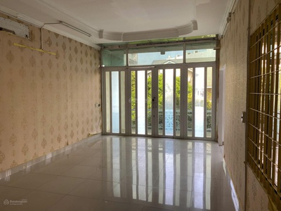 Bán nhà mặt tiền đường a4, khu k300, tân bình 180m   10.5x17m , 3 tầng, trung tâm tài chính, giá 59 1