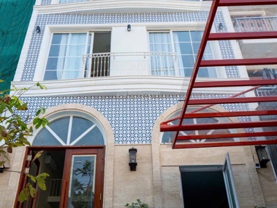 Toà nhà 4 tầng chdv thảo điền 180m ,địa trung hải, full nội thất, thu nhập 160 triệu 41,5 tỷ 0