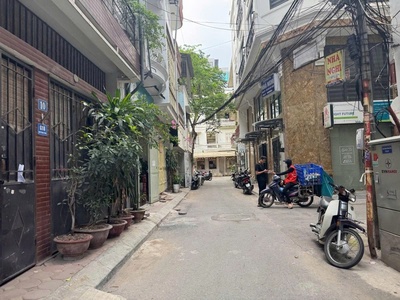 Phân lô phố nguyên hồng, đống đa - vị trí đẹp - ô tô tránh - mt rộng 0
