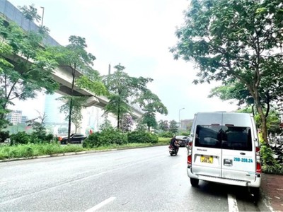 Bán gấp mặt phố hoàng cầu - view hồ siêu đẹp - kinh doanh đỉnh 1