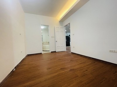 Bán căn hộ 2pn chung cư 183 hoàng văn thái, thanh xuân, 88m2, tầng đẹp, view thoáng mát 3