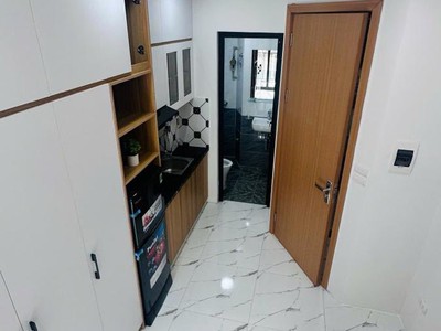 Bán nhà dòng tiền pháo đài láng đống đa 6 tầng thang máy 20 phòng doanh thu 1,3 tỷ/năm giá  23,5 tỷ 3