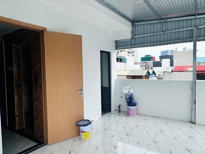 Bán nhà dòng tiền pháo đài láng đống đa 6 tầng thang máy 20 phòng doanh thu 1,3 tỷ/năm giá  23,5 tỷ 4