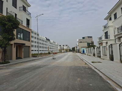 Bán nhà phố 5 tầng Central Riverside view sông Mã, đối diện trường học, nhà văn hóa CHỈ 5,X TỶ 0