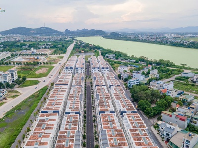 Bán nhà phố 5 tầng Central Riverside view sông Mã, đối diện trường học, nhà văn hóa CHỈ 5,X TỶ 5