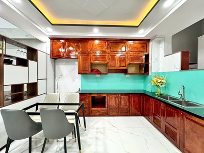 Biệt thự 5 lầu   hẻm 6m khu cao cấp bạch đằng, tân bình   cho thuê 40tr/th   giá 11.9 tỷ tl 0
