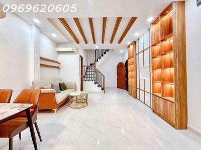 Bán nhà quận 7, mặt tiền đường số tân quy, dt lớn 60m2. ô tô đỗ cửa ngày đêm. giá nhỉnh 4 tỷ mr. 1