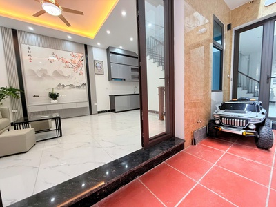 Cần bán gấp   cần tiền khách mua giá nào cũng bán 1