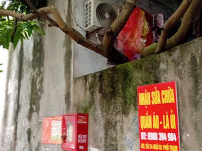 Bán mảnh đất full thổ cư phố trạm, long biên. dt khủng. mt quyền lực. giá 33 tỷ  có tl 1