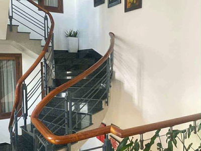Chính chủ cần bán khách sạn nhà phố hiện đại đường yersin đà lạt - lâm đồng 3