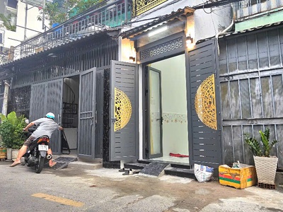  nhà mặt tiền giá rẻ   ngay gò xoài   đường 8m   chỉ 2.98 tỷ   duy nhất 1 căn  0