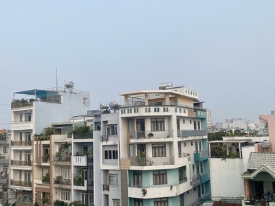 Nhà bán - hẻm xe hơi - đường âu cơ - quận tân phú - dt 50m2 - 5 tầng - chi chỉ 6 tỷ 1