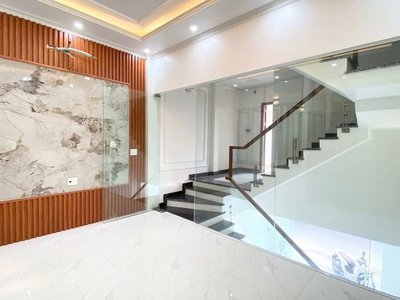 Bán Nhà 4 Tầng Gần Vinhomes Riverside Hải Phòng, Sở Dầu   View Vườn Hoa, Đường Ô Tô  5,5tỷ 2