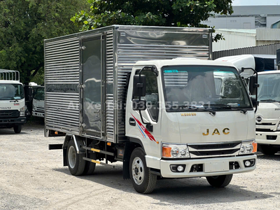 Xe tải JAC H250 2T5 Thùng Kín dài 3m8 0