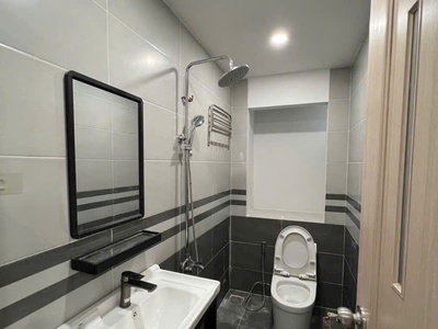 56.7m2 - Giá 4.9 tỷ - Ngang 5m - 3PN - Hẻm Huỳnh Tấn Phát, Q7 4