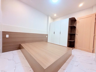 56.7m2 - Giá 4.9 tỷ - Ngang 5m - 3PN - Hẻm Huỳnh Tấn Phát, Q7 5