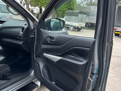 Bán Nissan Navana đời 2015,số sàn, 1 cầu 12