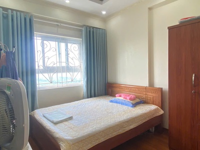 Bán căn hộ tầng trung-full nội thất, giá rẻ nhất tại khu đô thị Thanh Hà 6