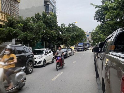 Bán đất mặt phố phúc lợi   oto đỗ cửa   vỉa hè rộng   hai mặt thoáng   kinh doanh đỉnh  dt 99m, 0