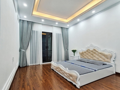 Bán nhà phố đại la, vị trí đẹp thiết kế ấn tượng, chủ cần bán gấp 50m2 giá chào 11 tỷ 4