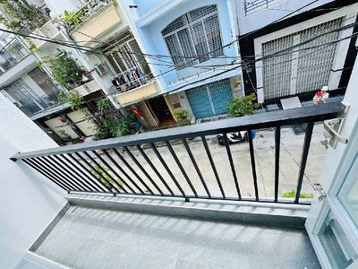 Nhà 3 tầng - khu bình phú - quận 6 - 64m2 - hẻm 7m xe hơi - hơn 8 tỉ 3