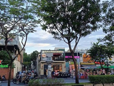 Góc 2 mt trần não - bán nhà trần não q2 dt: 6 31m - đang cho cafe thuê hđt: 130tr/th - giá 39.5 tỷ 4