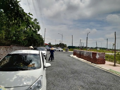 Sổ đỏ mới tinh còn thơm mùi mực   bán đất thổ cư mặt đường 1