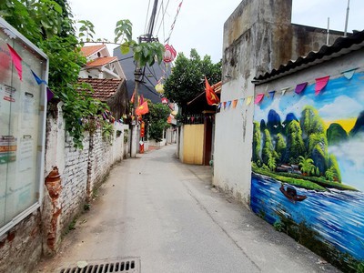 Cách 1 nhà ra đường thông, ô tô qua lại,hàng xóm khu đô thị hinode, nhà 4.5 tầng 30m2- giá 4 tỷ hơn 1