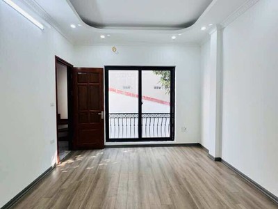 Trung tâm hai bà trưng, nhà 5 tầng mới tinh, gần phố, gần ô tô, chỉ hơn 7 tỷ 2