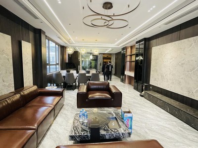 Bán nhà phố nguyễn văn cừ 75m2, 7t ô tô tránh, kinh doanh, full nội thất, 5pn - 2x tỷ 0
